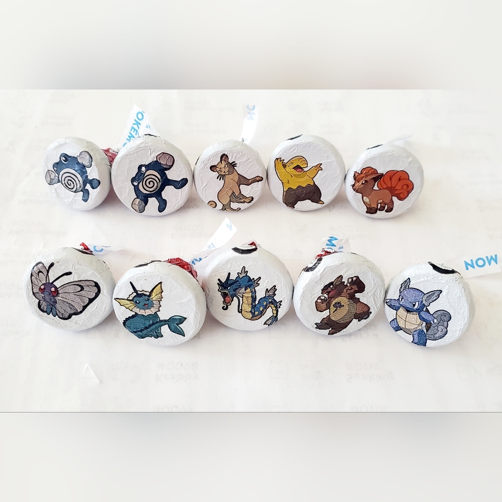 Pokemon Special Edition Collectible Hershey's Kisses Lot‎ Of 10